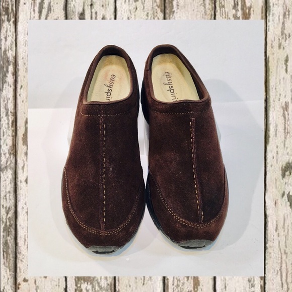 easy spirit winter clogs